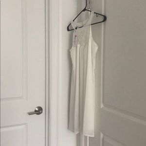 Dreagal white dress